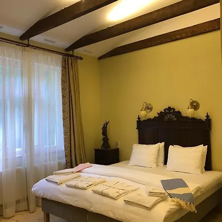 Casa de Férias Meyana Manor Tachov (Plzen)
